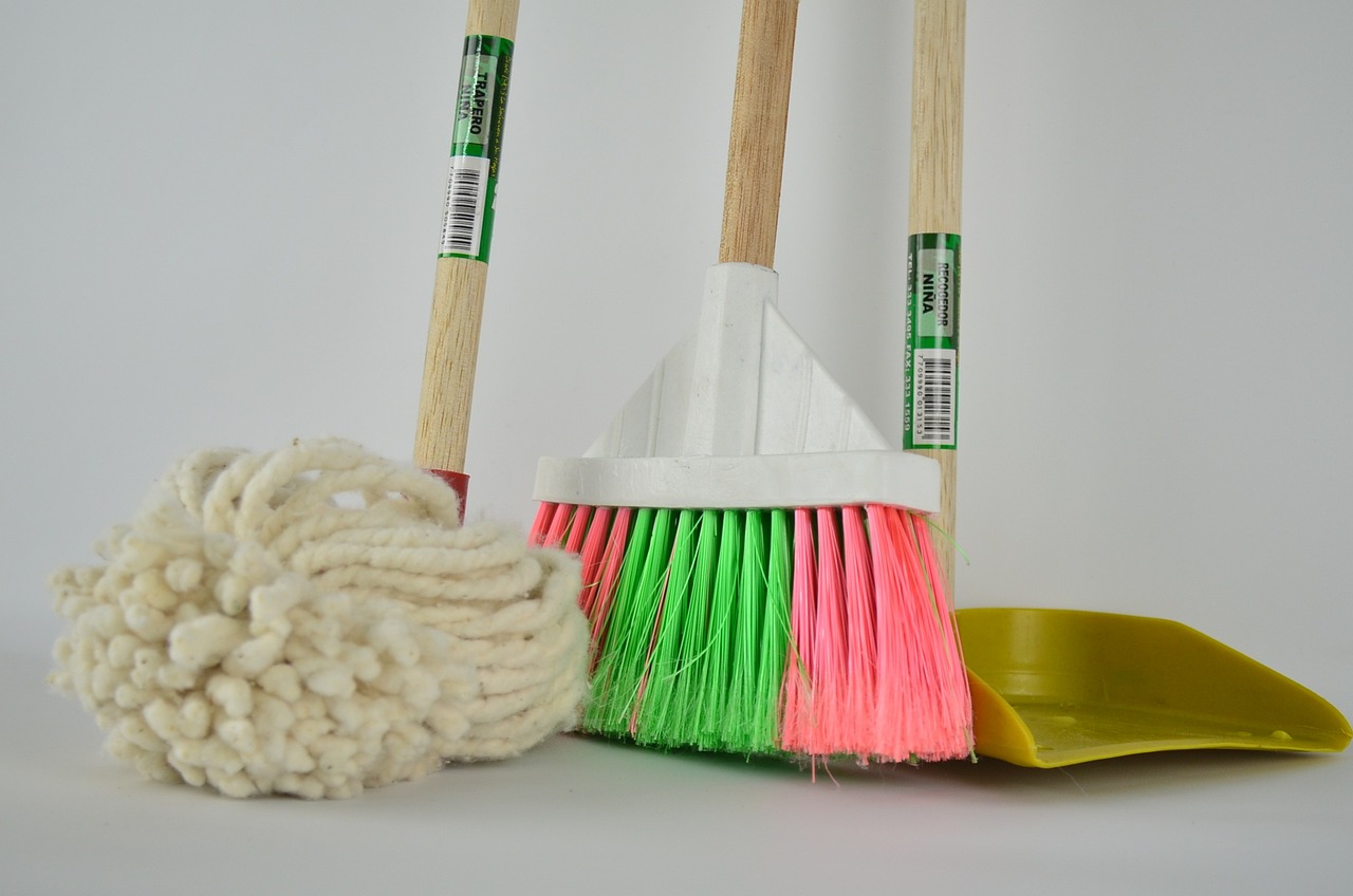 Broom mop and dust pan | Shans Carpets And Fine Flooring Inc